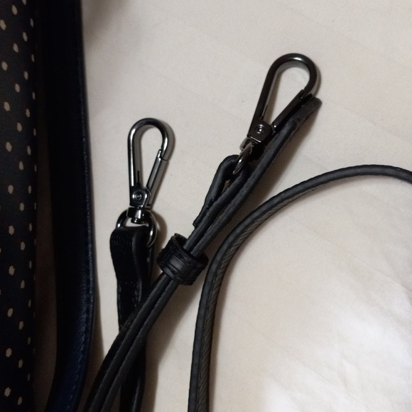 CHAPS TOTE BAG/PURSE - Picture 7 of 8